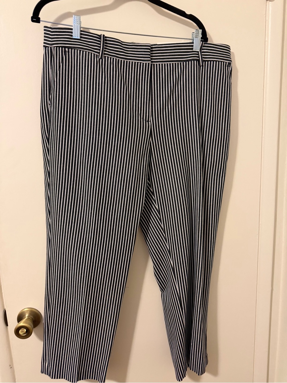 NWT-Black & White Pinstripe Dress Riviera Slim Pants- size 14